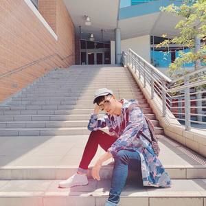 Meet your Posher, Jason